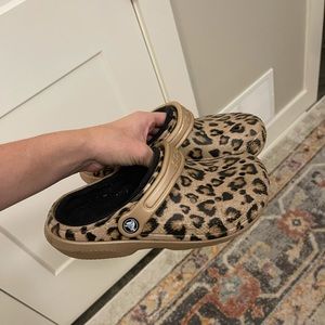 Cheetah print crocs lined with fur